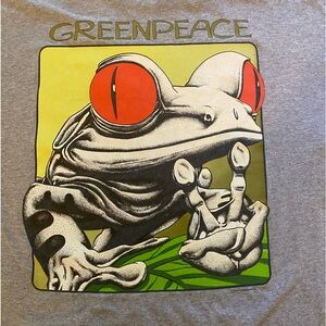 GreenPeace Graphic Tee size XL